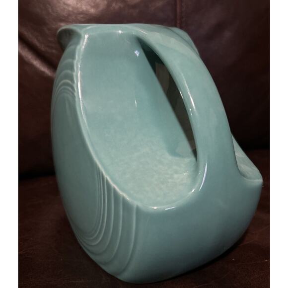 Fiestaware HLC Turquoise Disk Fiesta Pitcher 67 ounces Mint Made in the USA - Picture 8 of 9